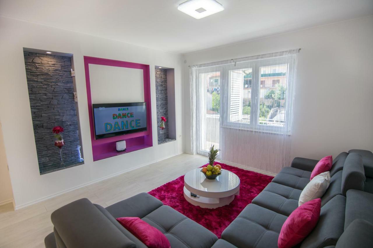 Lucia Appartement Šibenik Buitenkant foto