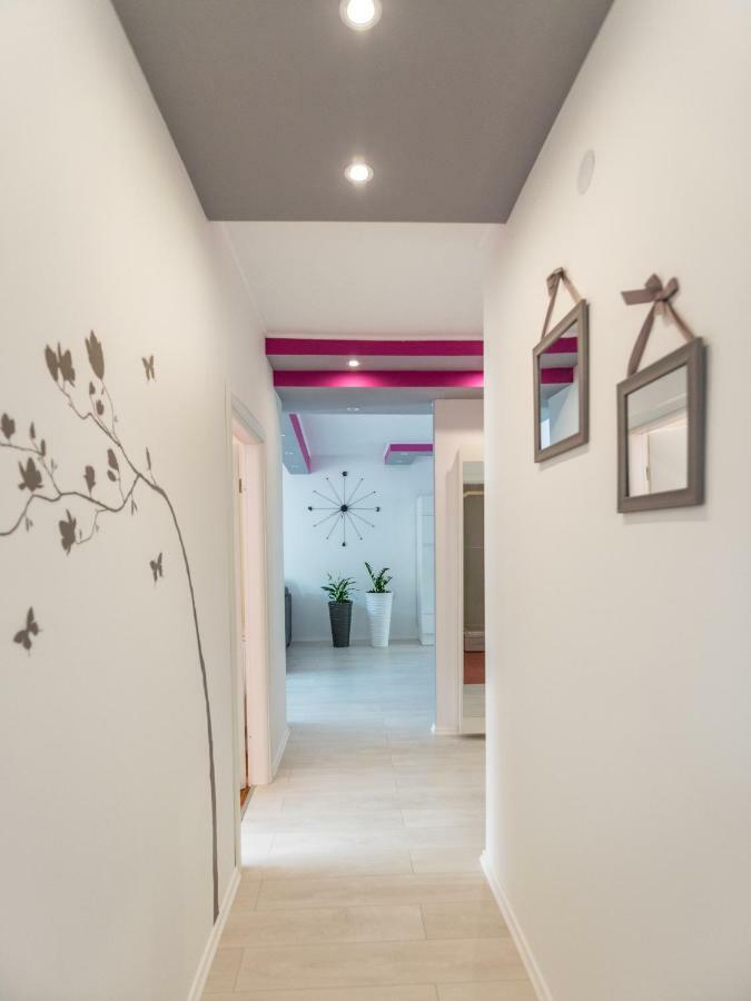 Lucia Appartement Šibenik Buitenkant foto